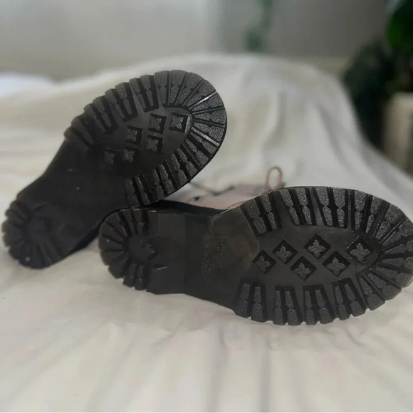 Dr Martens Women's Taupe Jadon Vintage Pisa Platform Boots Size 6 NWOT - Picture 4 of 10